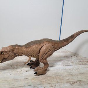 Jurassic World Camp Cretaceous Epic Roarin Tyrannosaurus Rex Large Action VIDEO‎